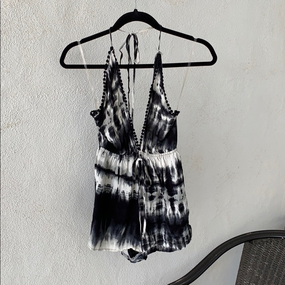 {Audrey 3 + 1}Sz S Black/White Tie Dye Romper - Picture 3 of 8